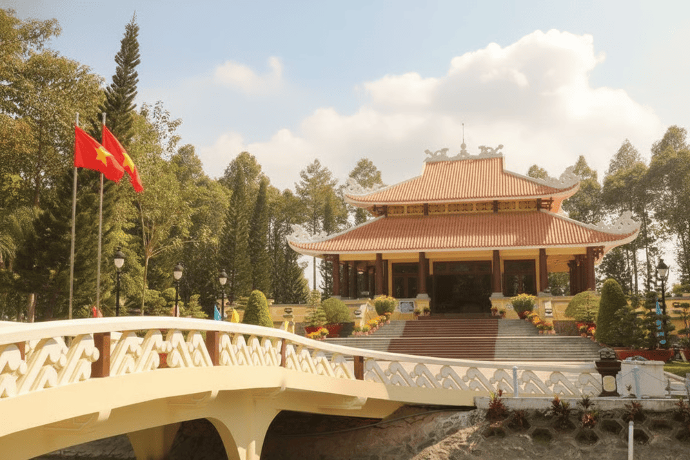 Khu lưu niệm Chủ tịch Tôn Đức Thắng